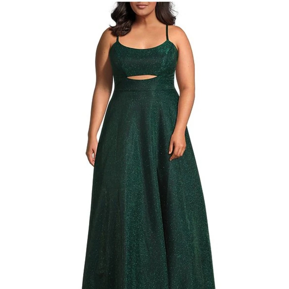 Elegant Green Evening Gown